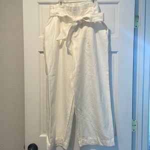 White linen blend paper bag waist pants. NWT
